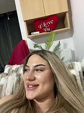 ScarlettMussee online show from April 2026 09:21:02 PM