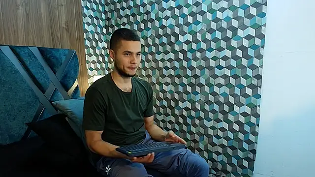 Snapshot of Joaho_Fernandez chatting on June 2026 08:42:01 PM Joaho Fernandez online show from June 2026 08:42:01 PM