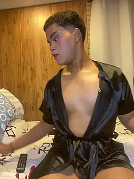 Snapshot of Sweet_Darius chatting on March 2026 02:50:01 AM Sweet Darius online show from March 2026 02:50:01 AM