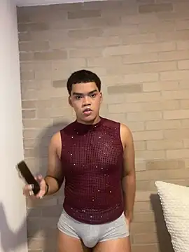 Snapshot of Sweet_Darius chatting on March 2026 04:23:01 AM Sweet Darius online show from March 2026 04:23:01 AM