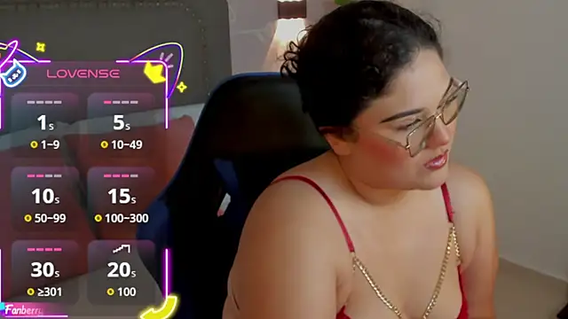 Snapshot of madison_abril chatting on March 2026 03:02:01 PM madison abril online show from March 2026 03:02:01 PM