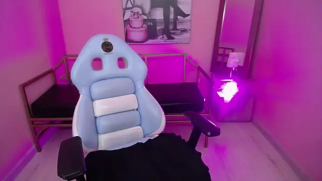 Snapshot of Soffi_x_x_ chatting on April 2026 03:22:01 AM Soffi x x online show from April 2026 03:22:01 AM