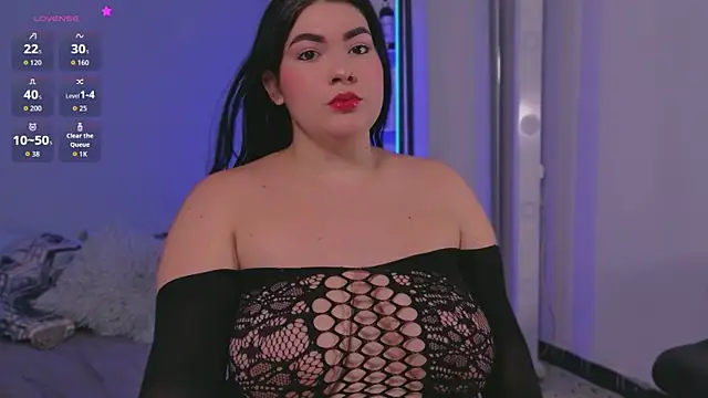 Snapshot of Ale_Silvanna chatting on July 2026 01:23:02 AM Ale Silvanna online show from July 2026 01:23:02 AM