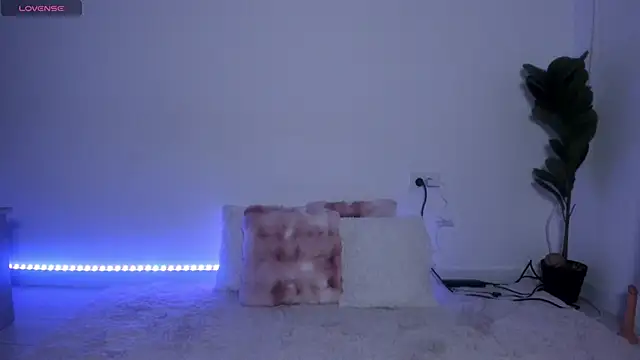 Snapshot of ArinaRave chatting on April 2026 07:20:02 PM ArinaRave online show from April 2026 07:20:02 PM