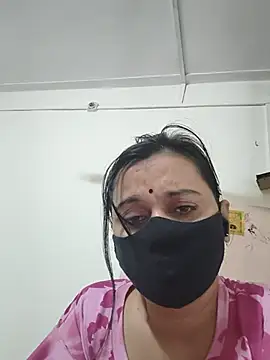HeartlessGirl online show from July 2026 07:32:02 PM