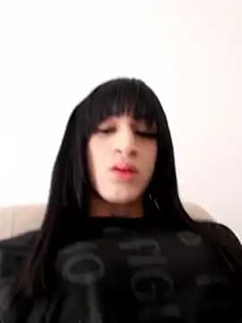 Snapshot of karla_lovera chatting on April 2026 08:18:01 PM karla lovera online show from April 2026 08:18:01 PM