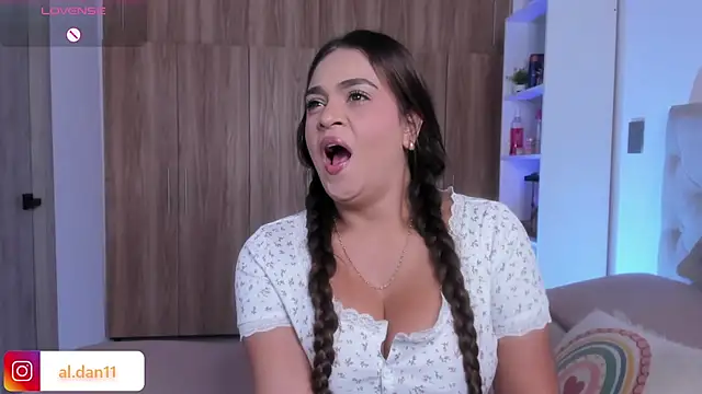 alana dantes  online show from July 2026 01:15:02 PM