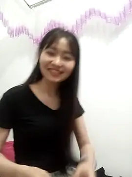 Xiangchuu online show from March 2026 01:39:01 PM