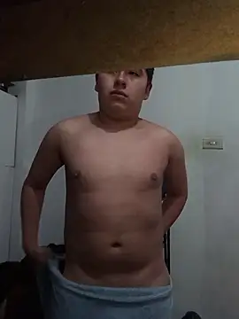 Snapshot of upssamuuu chatting on April 2026 12:08:02 AM upssamuuu online show from April 2026 12:08:02 AM