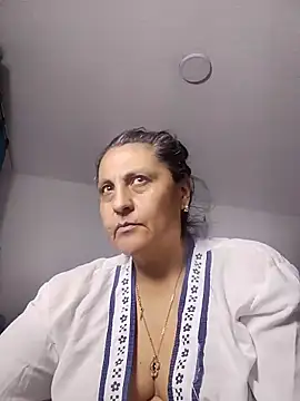 Merlyna Goldenss online show from April 2026 04:45:02 AM