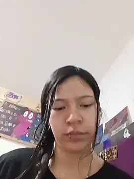 Snapshot of Ninffa_sweet21 chatting on May 2026 11:57:01 PM Ninffa sweet21 online show from May 2026 11:57:01 PM