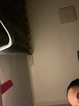 Szandra26 online show from April 2026 09:48:02 PM