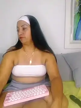 Snapshot of antonelamistresxxx chatting on June 2026 12:37:01 AM antonelamistresxxx online show from June 2026 12:37:01 AM