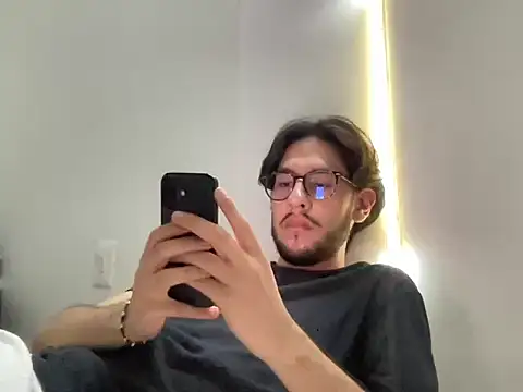 HornyPizzaBoyX online show from March 2026 10:48:01 PM