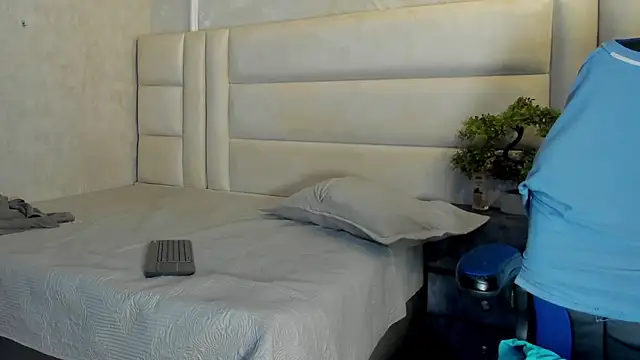 Snapshot of Dark_lennox chatting on April 2026 09:04:01 PM Dark lennox online show from April 2026 09:04:01 PM