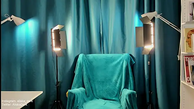 Snapshot of aaliska_dark chatting on March 2026 06:03:02 AM aaliska dark online show from March 2026 06:03:02 AM