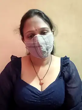 Snapshot of Latha_lovely chatting on April 2026 01:55:01 AM Latha lovely online show from April 2026 01:55:01 AM