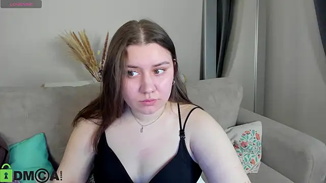 Maya Raay online show from April 2026 01:15:01 AM