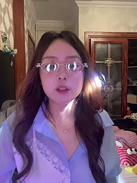 thelittlexx online show from April 2026 10:35:02 AM