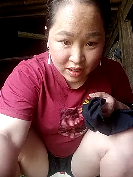 Smile-x online show from April 2026 03:56:01 AM