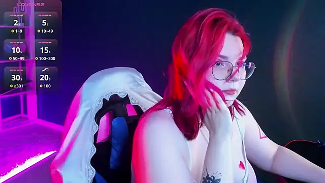 Snapshot of Alice_Kitagawa chatting on April 2026 11:52:02 AM Alice Kitagawa online show from April 2026 11:52:02 AM