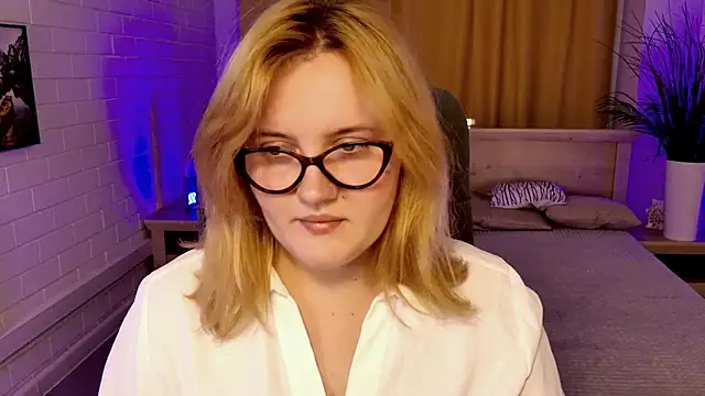 KathyBriggs online show from July 2026 05:36:01 AM