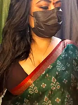 Snapshot of Anushka_flower chatting on May 2026 05:10:02 PM Anushka flower online show from May 2026 05:10:02 PM