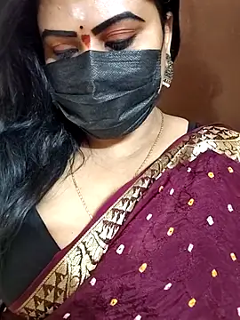 Snapshot of Anushka_flower chatting on May 2026 07:33:01 PM Anushka flower online show from May 2026 07:33:01 PM