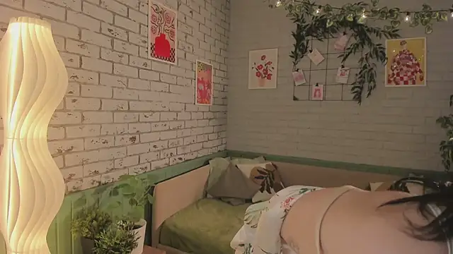 Snapshot of miraiakik chatting on March 2026 02:39:02 PM miraiakik online show from March 2026 02:39:02 PM