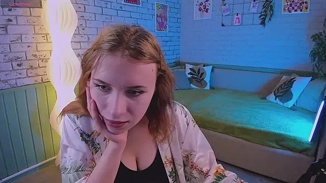 Snapshot of miraiakik chatting on April 2026 12:03:02 PM miraiakik online show from April 2026 12:03:02 PM