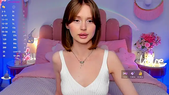Snapshot of MariLew chatting on June 2026 05:33:02 AM MariLew online show from June 2026 05:33:02 AM