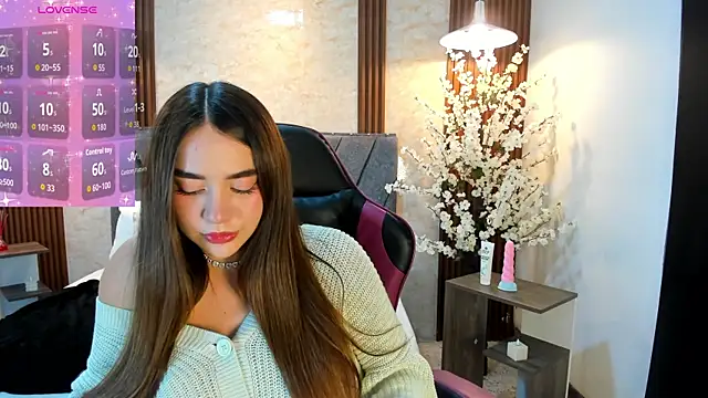 Snapshot of Anissa_m_ chatting on April 2026 07:25:01 PM Anissa m online show from April 2026 07:25:01 PM