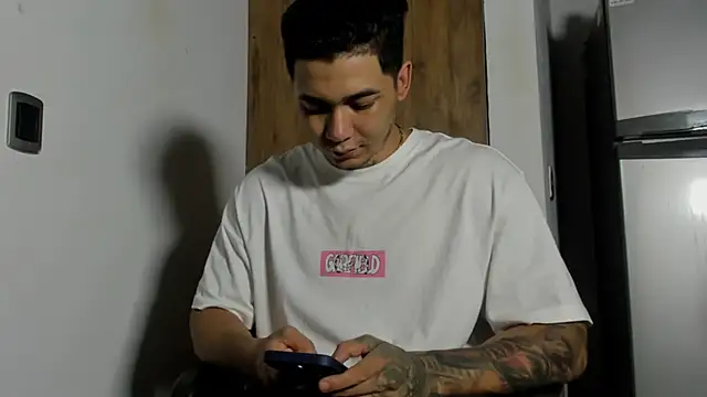 Ares God  online show from April 2026 02:12:02 AM