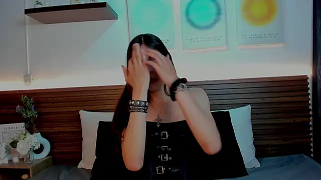 Snapshot of Sara_cutie_ chatting on April 2026 07:15:01 PM Sara cutie online show from April 2026 07:15:01 PM