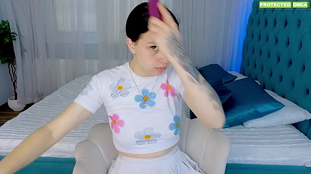 DarkAdelina online show from April 2026 09:15:01 AM