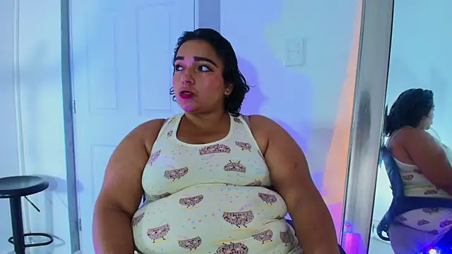 Samantha chubby online show from April 2026 04:02:02 AM