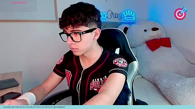 niico prince online show from April 2026 08:03:01 PM