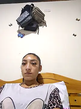 yvonne 1998 online show from April 2026 02:11:01 PM