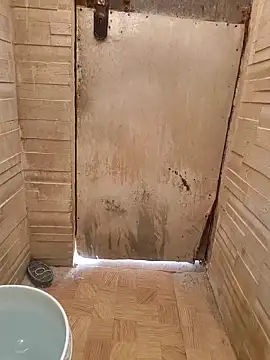 Snapshot of saura545 chatting on April 2026 08:42:02 AM saura545 online show from April 2026 08:42:02 AM