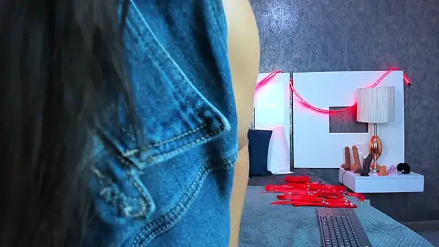 anna  lu online show from March 2026 12:49:01 PM