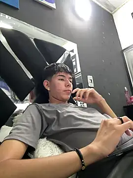 Snapshot of CAROLYNFOSTER chatting on April 2026 12:38:02 AM CAROLYNFOSTER online show from April 2026 12:38:02 AM