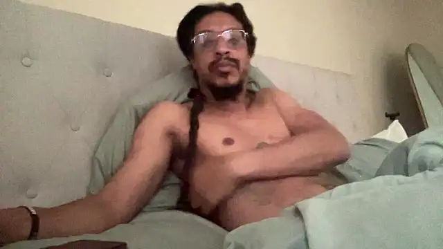 Snapshot of xxRedMamba392xx chatting on April 2026 10:54:02 PM xxRedMamba392xx online show from April 2026 10:54:02 PM