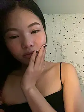 Mi-Lani online show from April 2026 02:33:01 AM