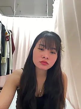 Snapshot of Naked-xx chatting on May 2026 04:07:02 AM Naked-xx online show from May 2026 04:07:02 AM