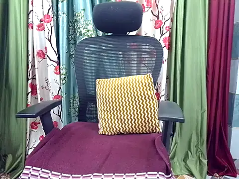 Snapshot of Apki_Nisha chatting on June 2026 03:42:02 AM Apki Nisha online show from June 2026 03:42:02 AM