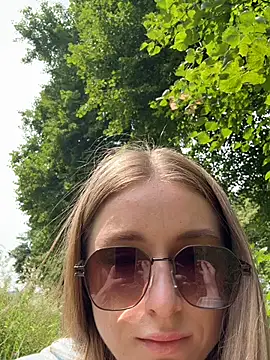 AliceVilliers online show from July 2026 08:44:02 AM