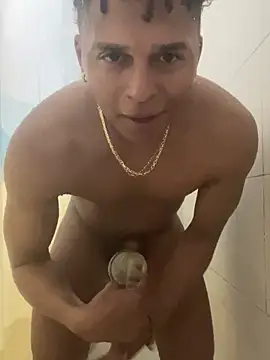 Snapshot of melreydelmambo chatting on March 2026 04:07:01 PM melreydelmambo online show from March 2026 04:07:01 PM