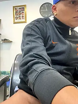 Snapshot of melreydelmambo chatting on April 2026 06:59:02 PM melreydelmambo online show from April 2026 06:59:02 PM