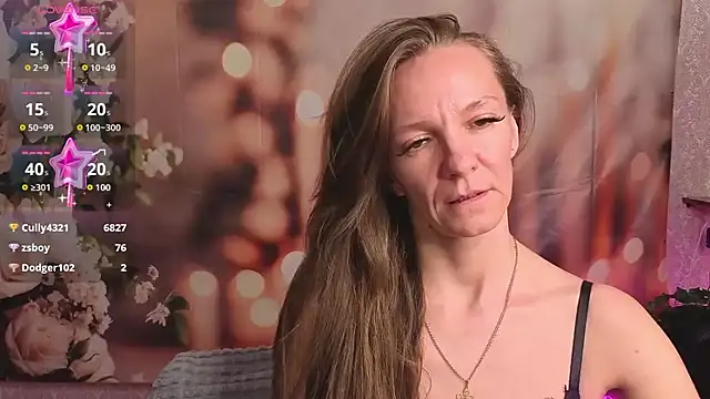 Snapshot of jesica_mooonn chatting on April 2026 05:10:02 PM jesica mooonn online show from April 2026 05:10:02 PM