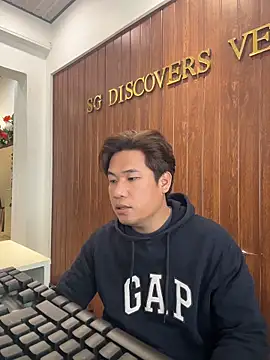 Snapshot of Titanryu chatting on March 2026 05:57:02 AM Titanryu online show from March 2026 05:57:02 AM